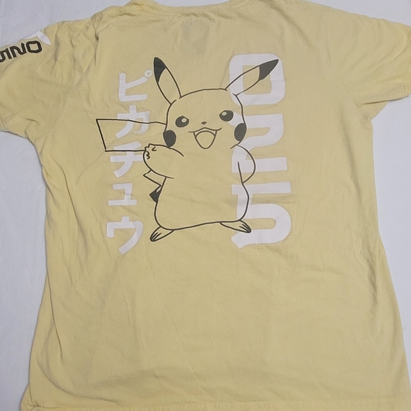 ThinkGeek Pokémon Pikachu Japanese Style T-shirt Mens XL  Yellow  Double-Sided - Picture 1 of 7